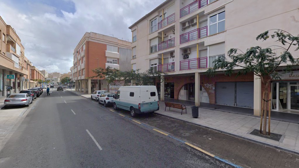 AHIKODOMO -  en Almería