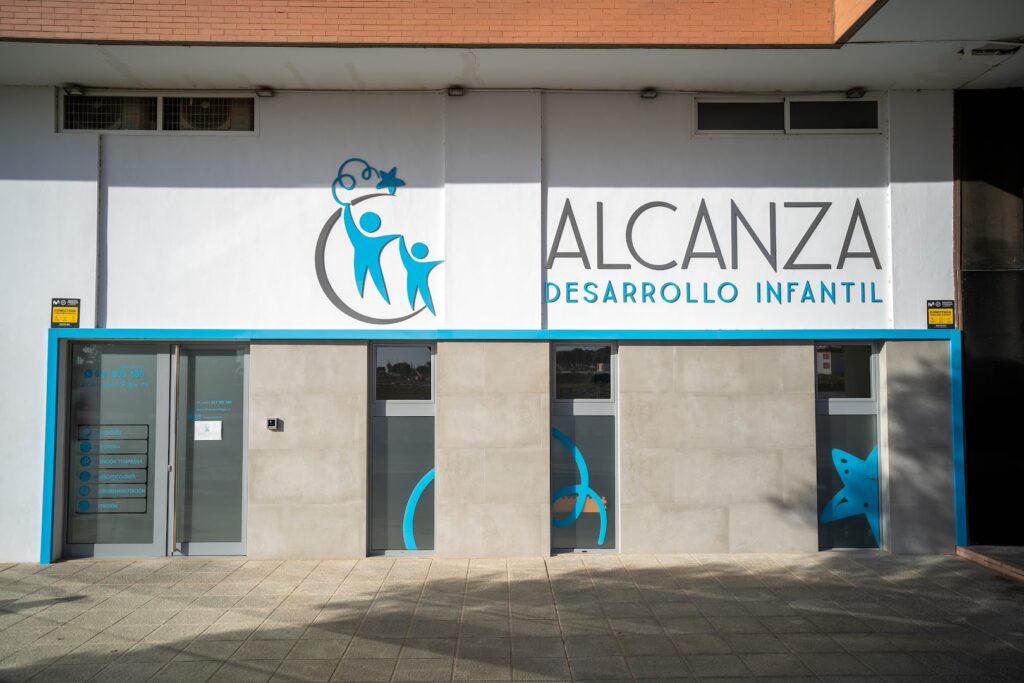 ALCANZA. Neuropsicología y Logopedia Infantil - Psicólogo infantil en Almería