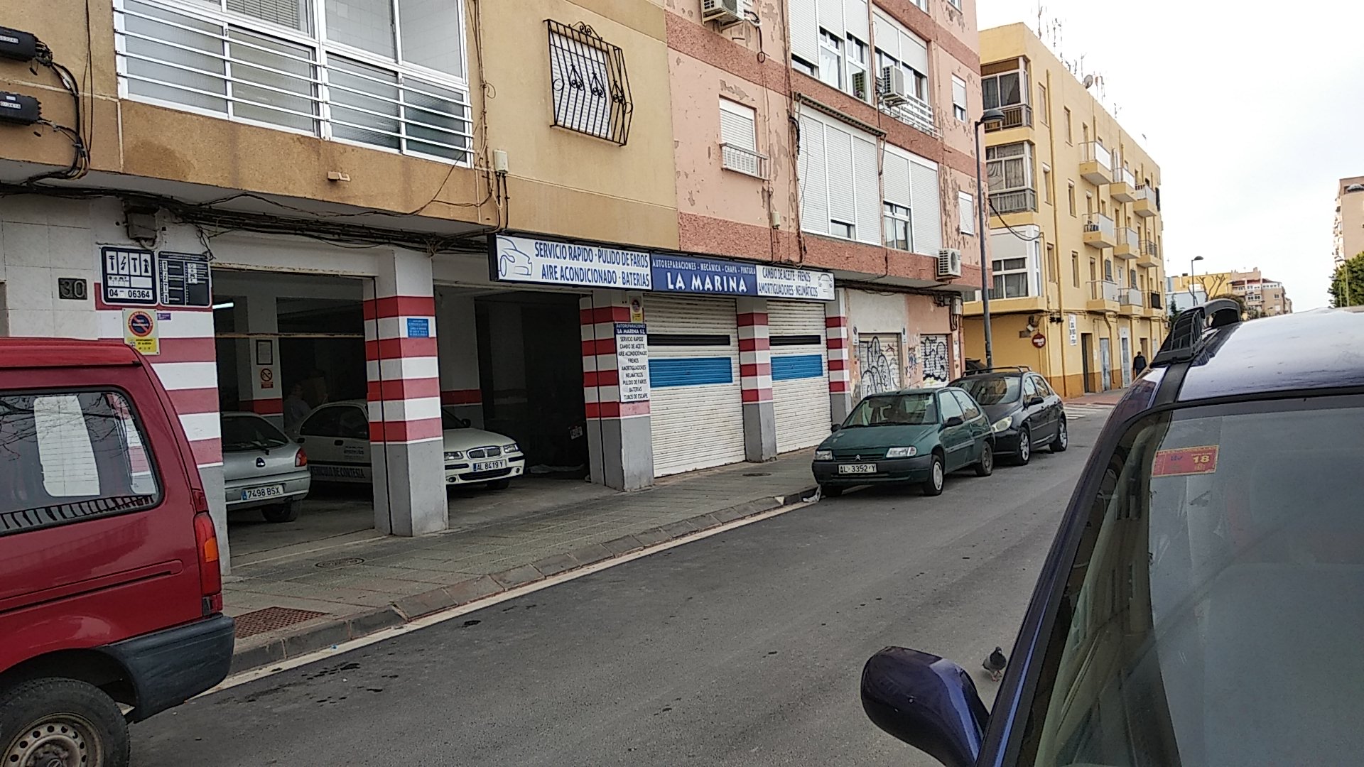 AUTOREPARACIONES LA MARINA S.L. - Taller de reparación de automóviles en Almería