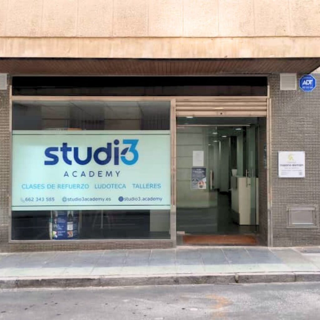 Academia Studio3 Academy Almería - Centro de estudios en Almería