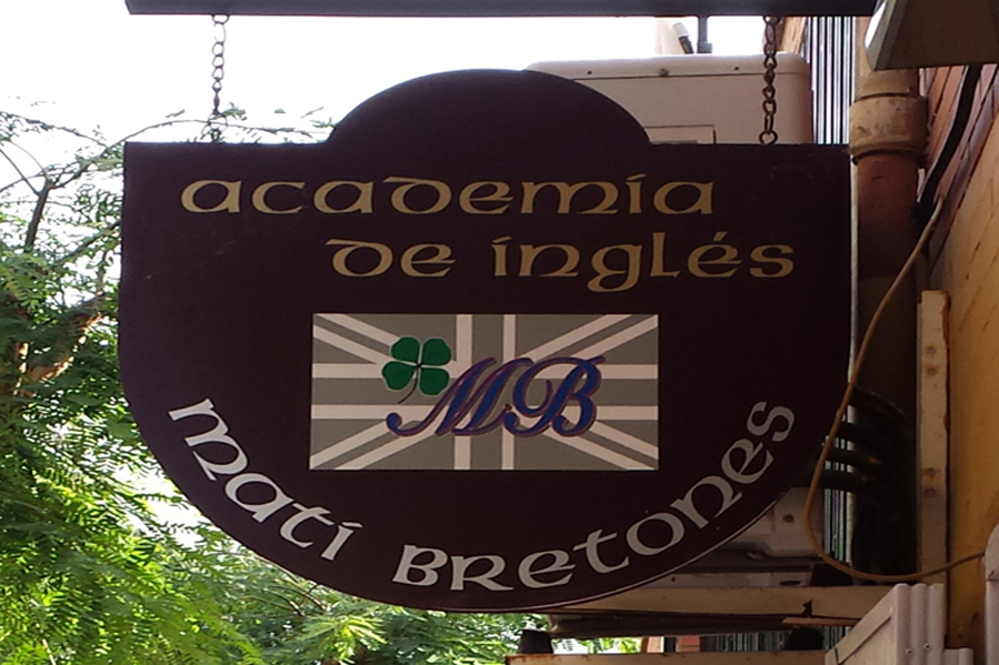 Academia de Inglés Mati Bretones - Academia de inglés en Almería