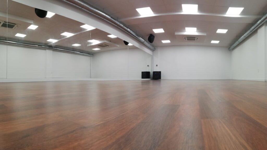 Academia de baile Guararé Clases de Salsa y Bachata en Almería - Academia de baile en Almería