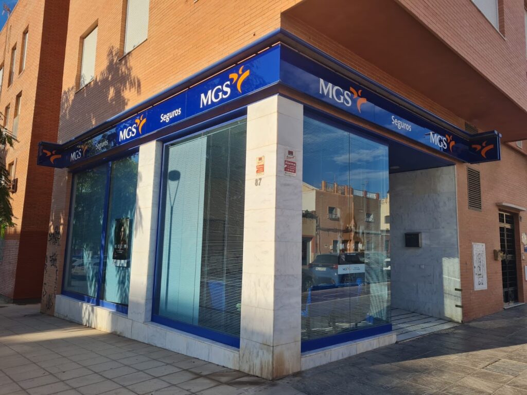 Agencia de Seguros en Almería MGS Francisco Salinas - Agencia de seguros para el hogar en Almería