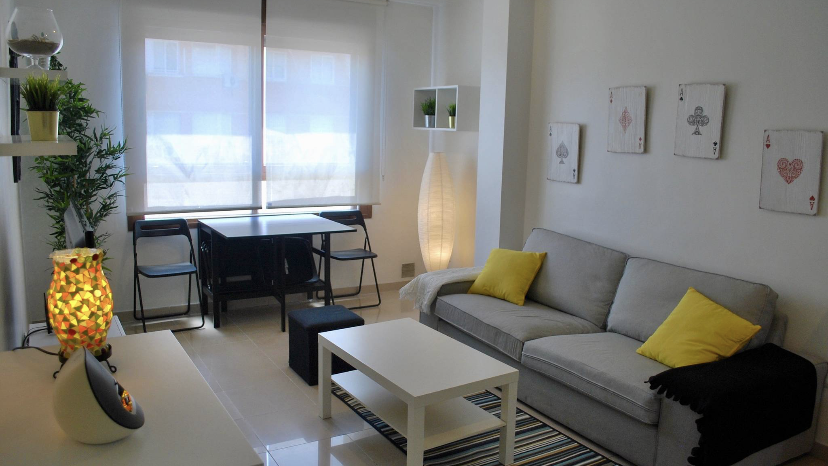 Almeria Cactus Apartments - Agencia de alquiler de alojamientos para vacaciones en Almería