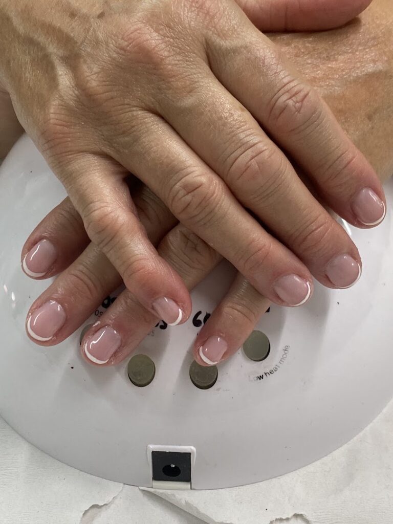 Ana Saldaña Estilista - Esteticista facial en