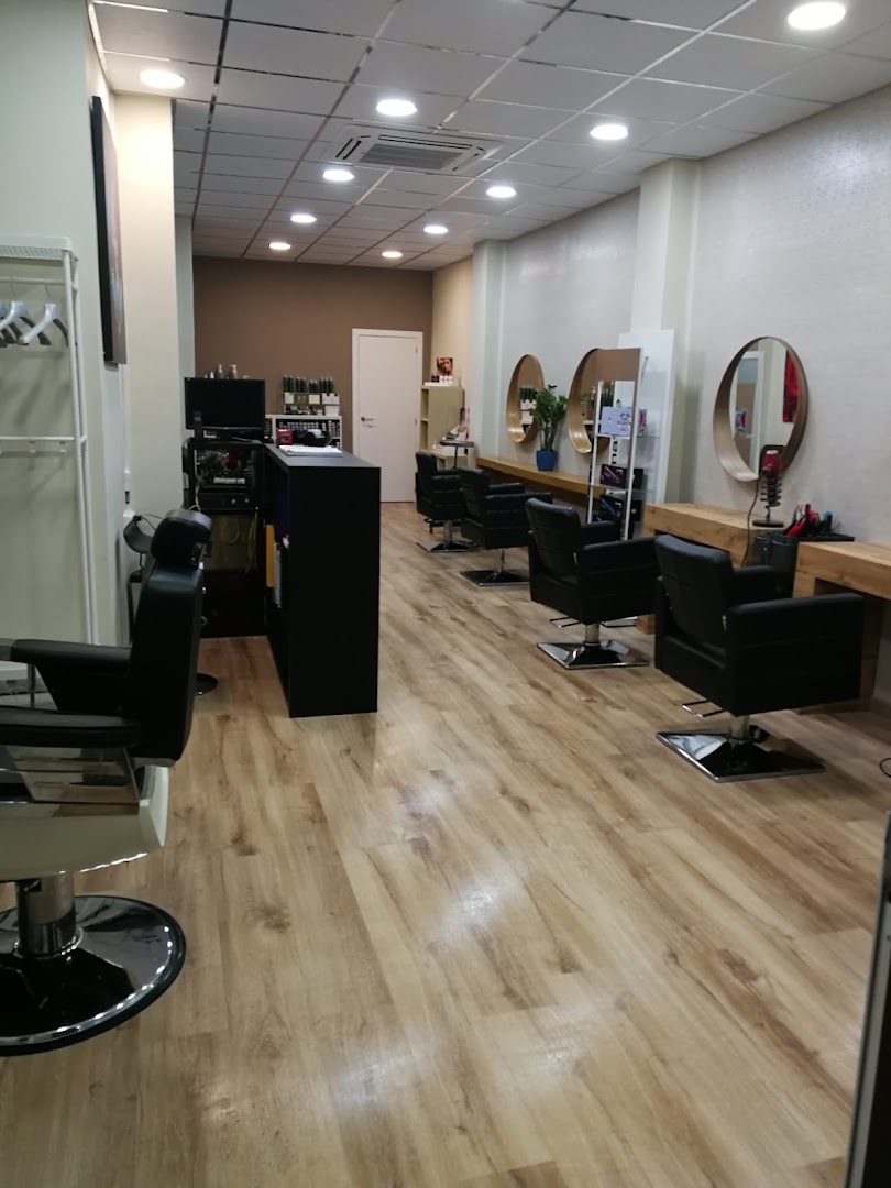 Andy Cano Estilista - Peluquería en Almería
