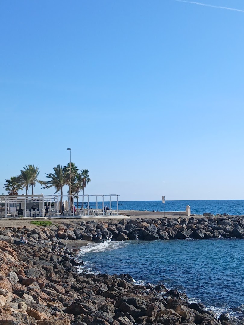 Área de calistenia (parque deportivo) - Parque en Almería
