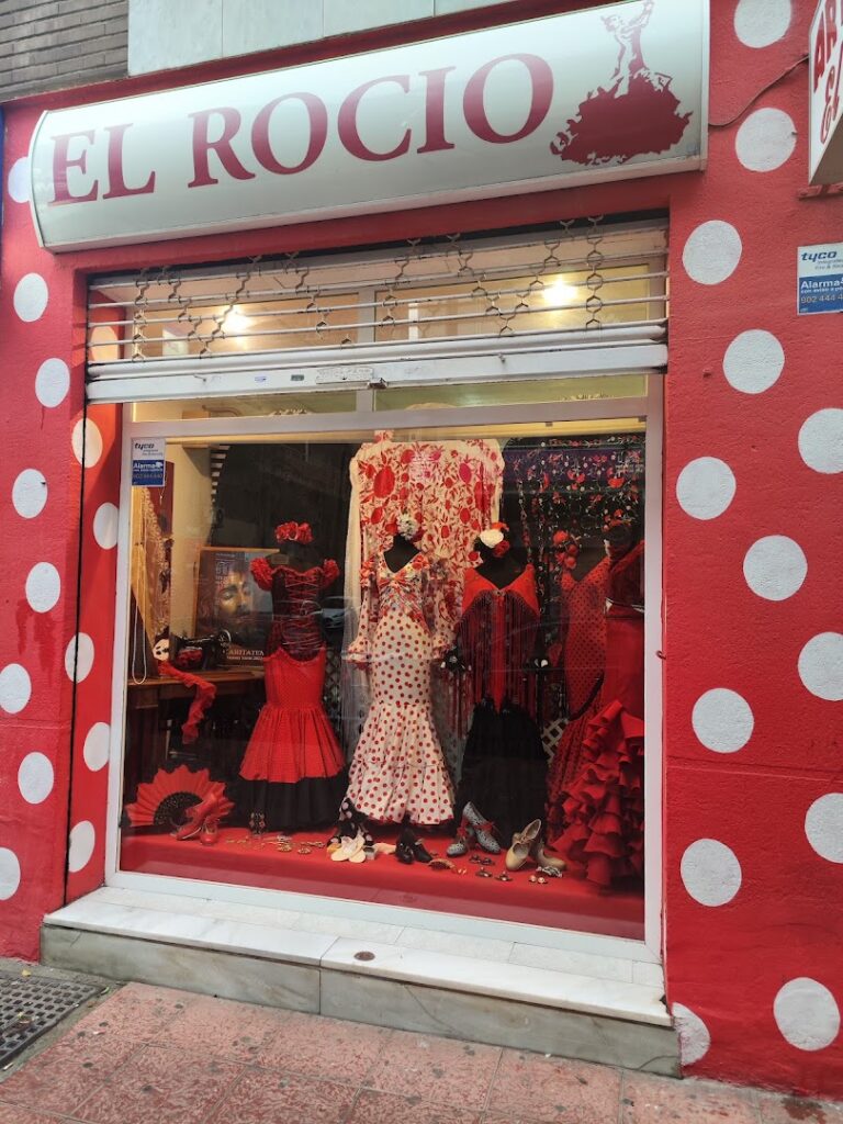 Artesania El Rocio - Tienda de trajes tradicionales en Almería