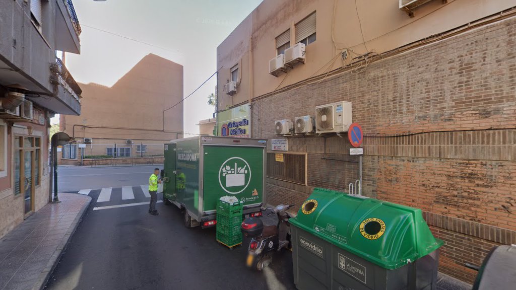 Asesoria De Empresas - Asesor fiscal en Almería