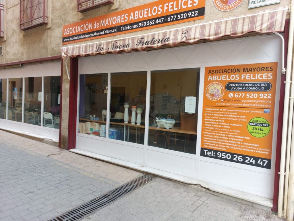 Asociación de Mayores Abuelos Felices - Ayuda doméstica en Almería