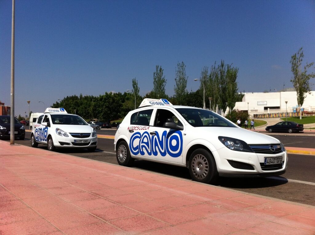 Autoescuela Cano (Los Angeles) - Autoescuela en Almería