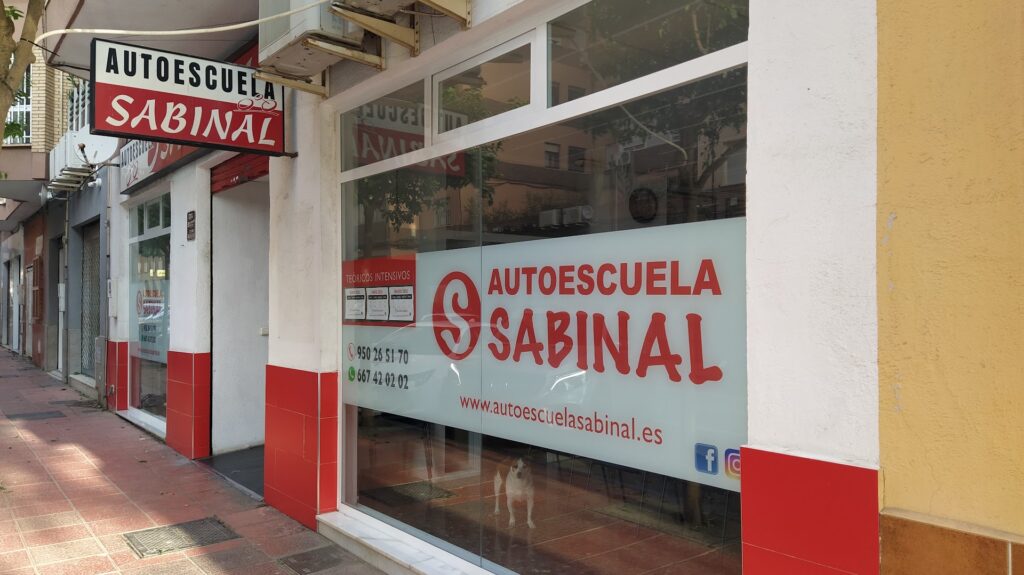Autoescuela Sabinal - Autoescuela en Almería