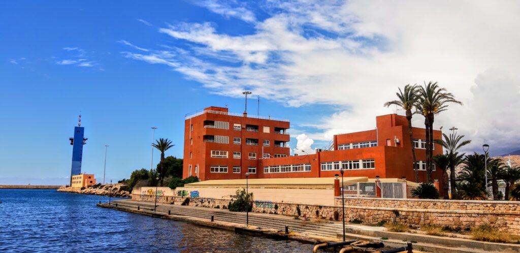 Autoridad Portuaria De Almería - Oficina de gobierno local en Almería