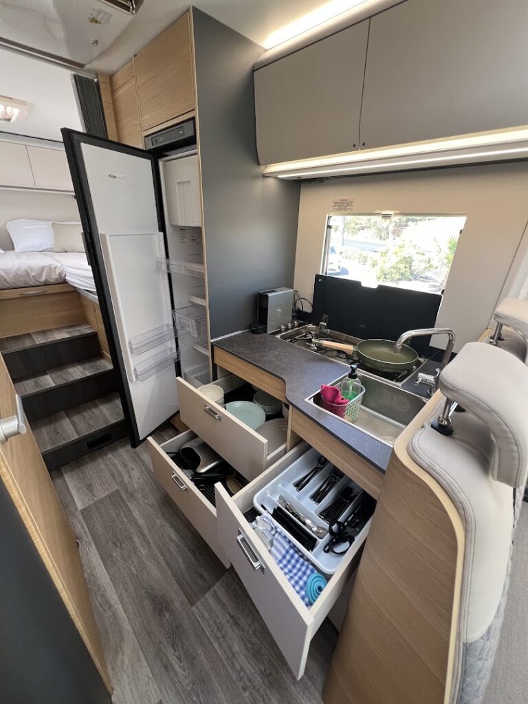 Autovans Rental & Sales - Agencia de alquiler de autocaravanas en Almería