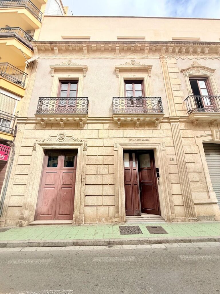 Avirago Inmobiliaria - Agencia inmobiliaria en Almería
