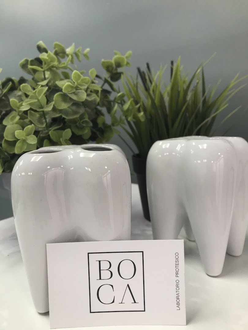 BOCA ESTUDIO DENTAL - Laboratorio dental en Almería