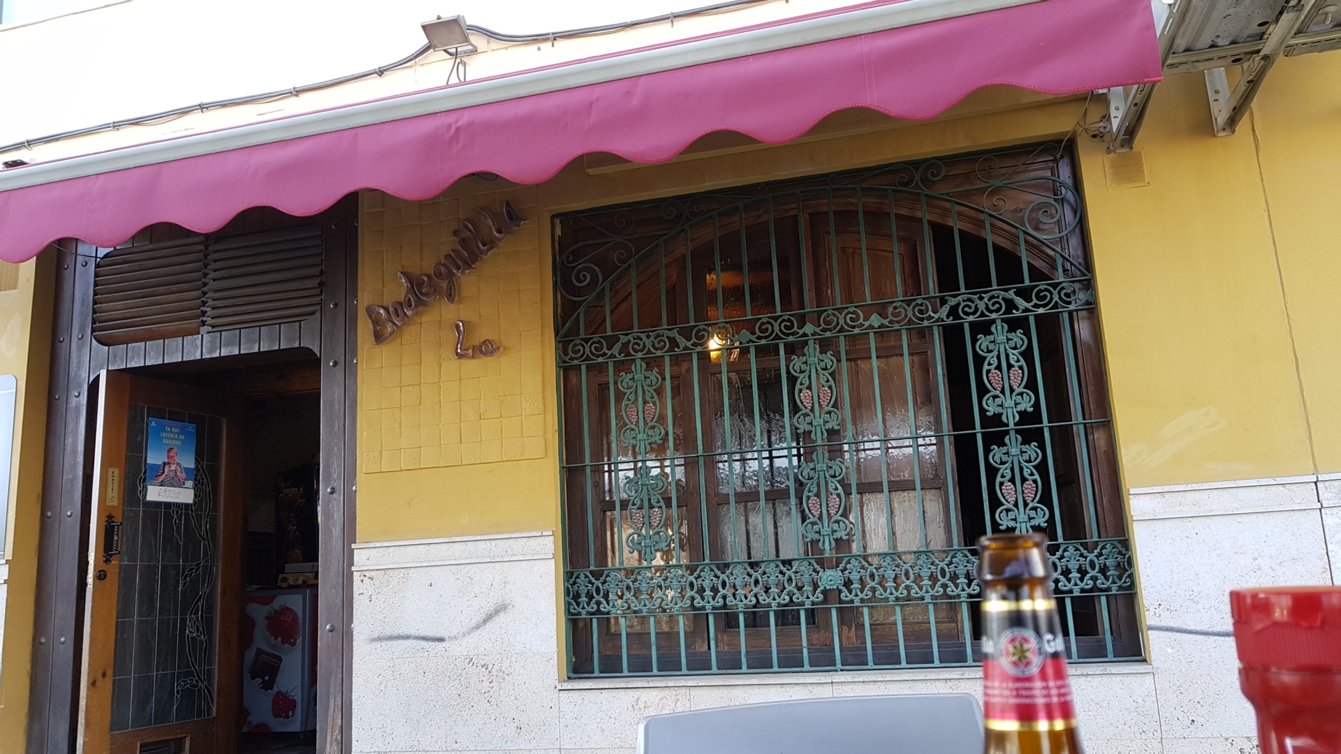 BODEGUILLA EL 15 - Bar en Huércal de Almería