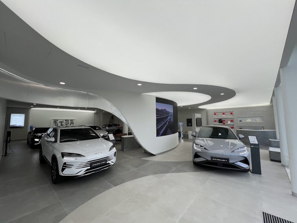 BYD Almería - Concesionario de automóviles en Huércal de Almería