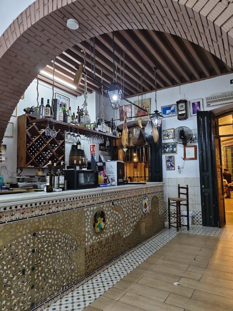 Bar Bahía De Palma - Bar de tapas en Almería