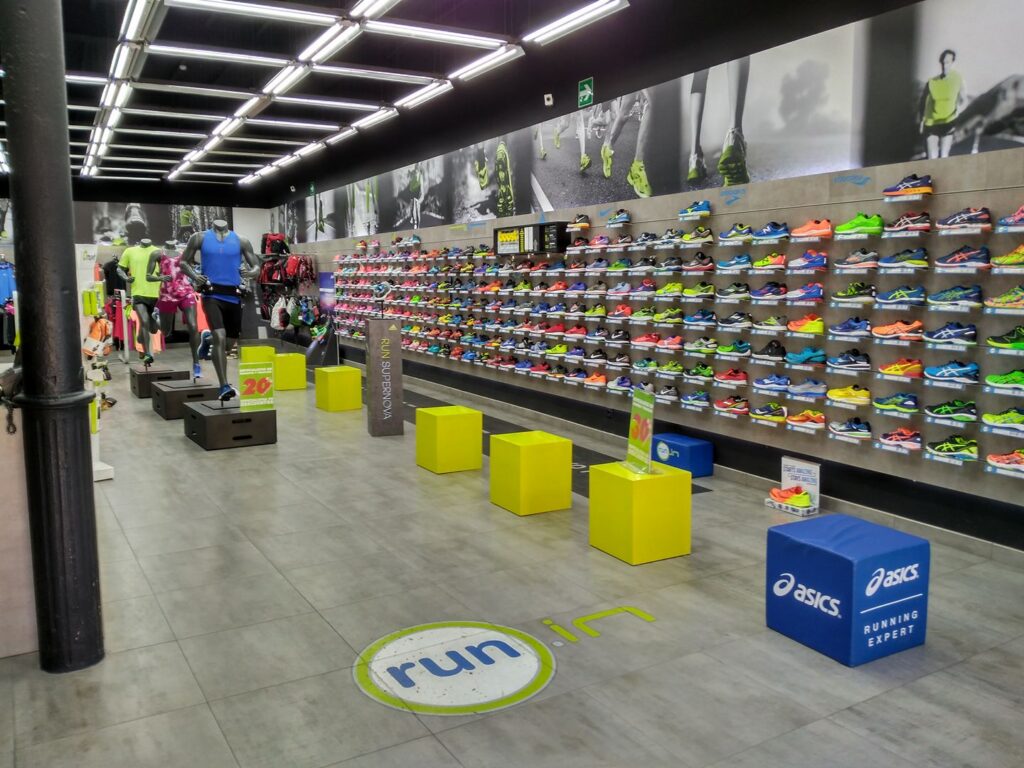 Base: Deportes Blanes Ego Sport Center - Tienda de deportes en Almería
