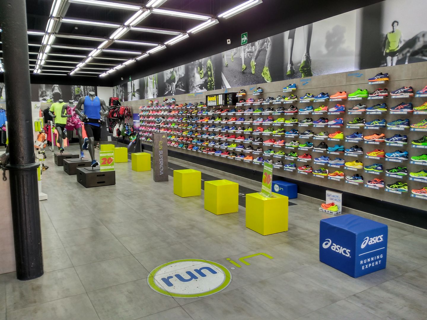 Base: Deportes Blanes Ego Sport Center - Tienda de deportes en Almería