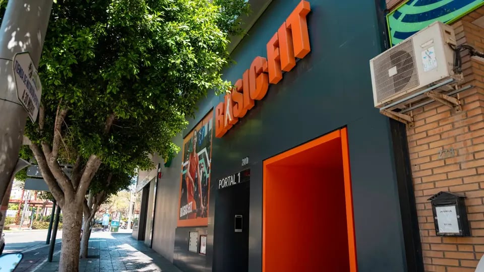 Basic-Fit - Gimnasio en Almería
