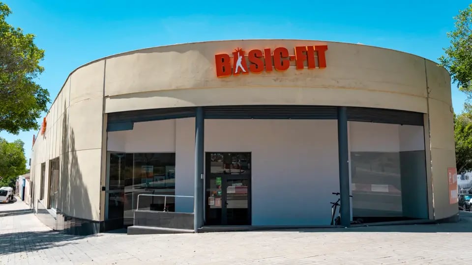 Basic-Fit - Gimnasio en Almería