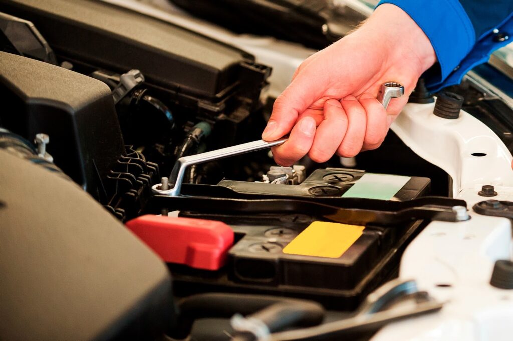 Battery & Service - Taller de automóviles en Almería
