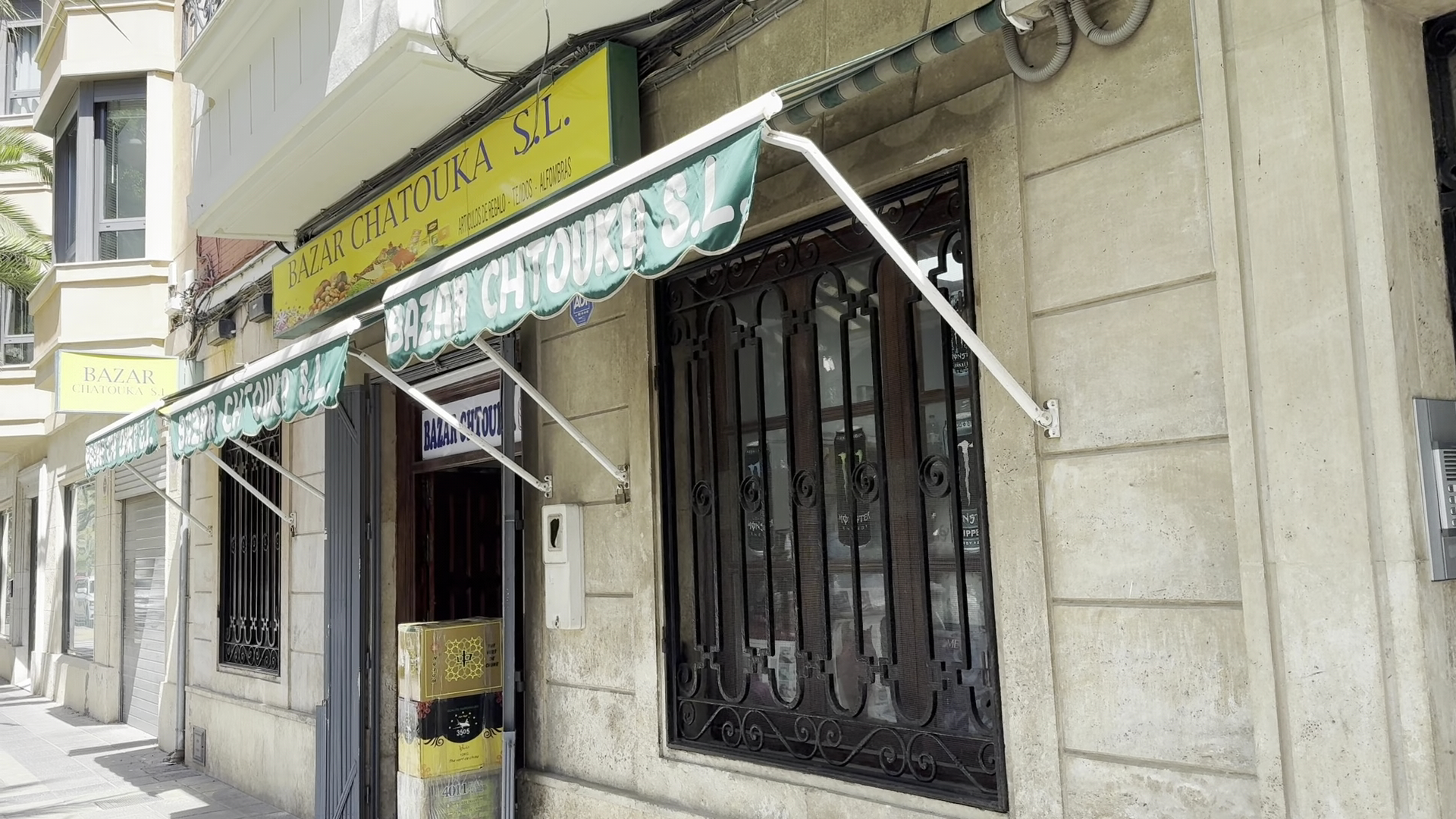Bazar Chtouka S.L. - Supermercado en Almería