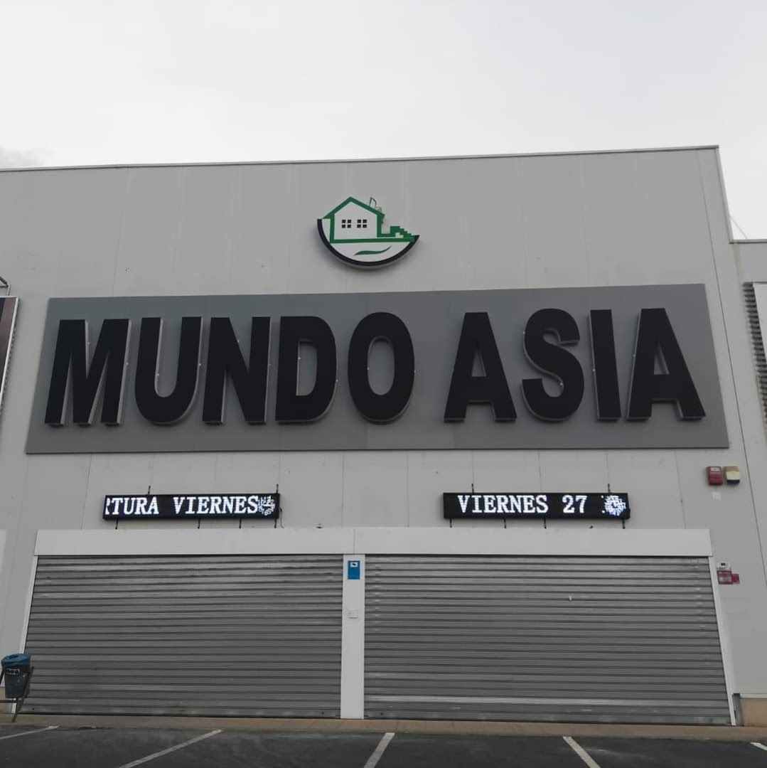 Bazar Mundo Asia - Tienda general en Huércal de Almería