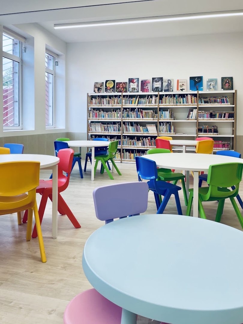 Biblioteca Municipal La Chanca - Biblioteca en Almería