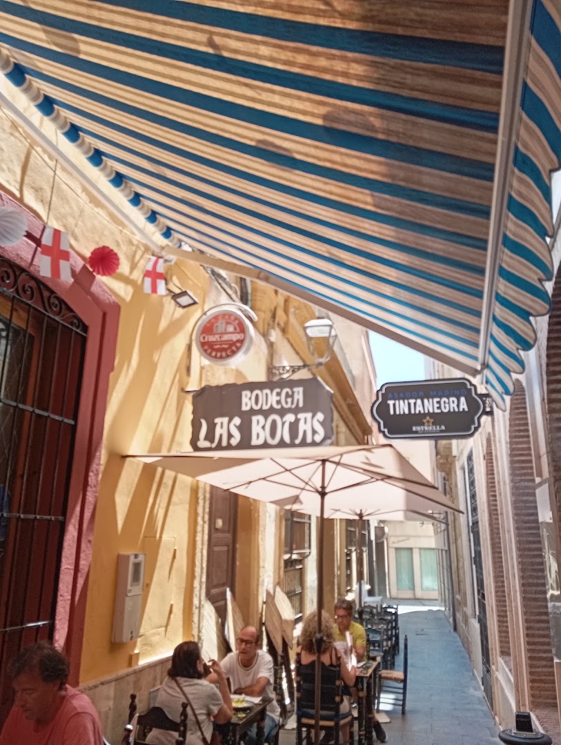 Bodega las Botas - Bar en Almería