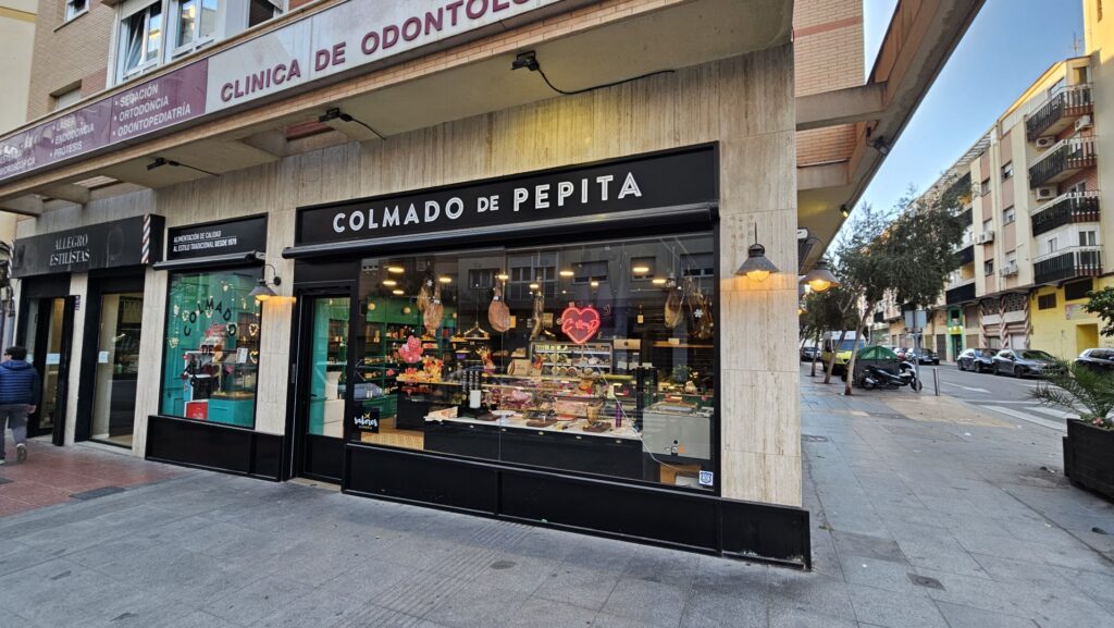 Bodegas del Desierto- Colmado de Pepita Almeria - Quesería en Almería