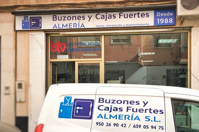 Buzones y Cajas Fuertes Almería - Cerrajero en Almería