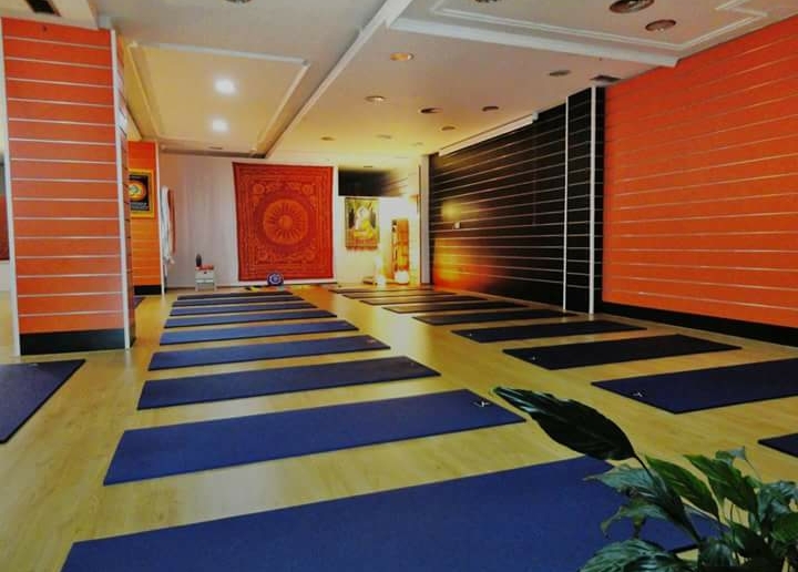 CENTRO YOGA INTEGRAL - Centro de salud en Almería