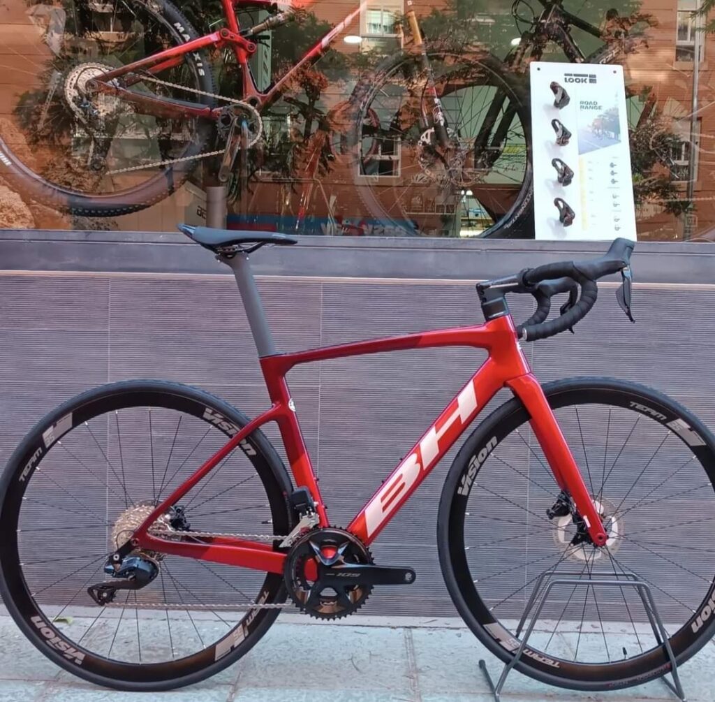 CICLOS N´RUTA - Taller de bicicletas en Almería