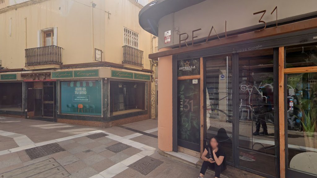 CLÍNICA DENTAL MP - Clínica dental en Almería