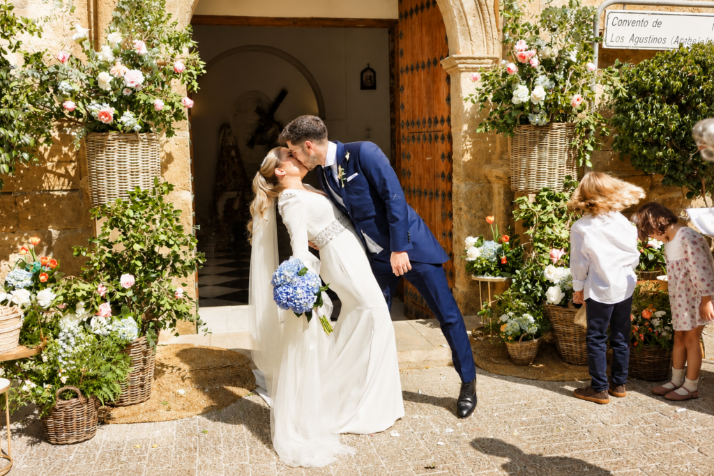CODINA FILMS - Vídeos de Boda - Servicio de producción de vídeo en Almería