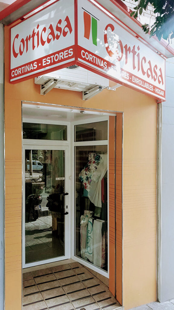 CORTICASA C.B. - Tienda de cortinas en Almería