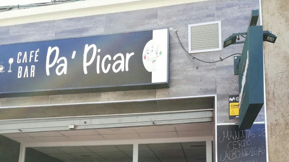 Café Bar Pa' Picar - Cafetería en Almería