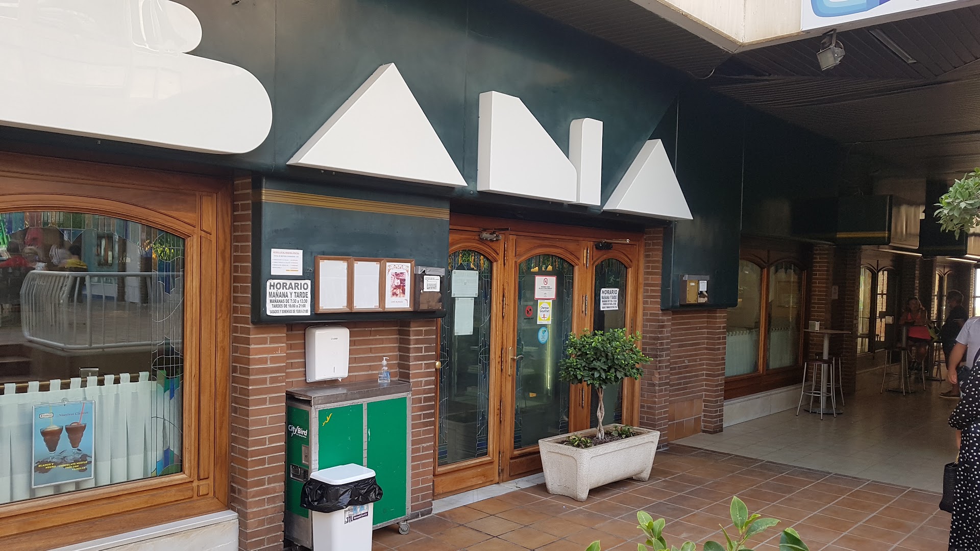 Café Habana Cristal - Cafetería en Almería