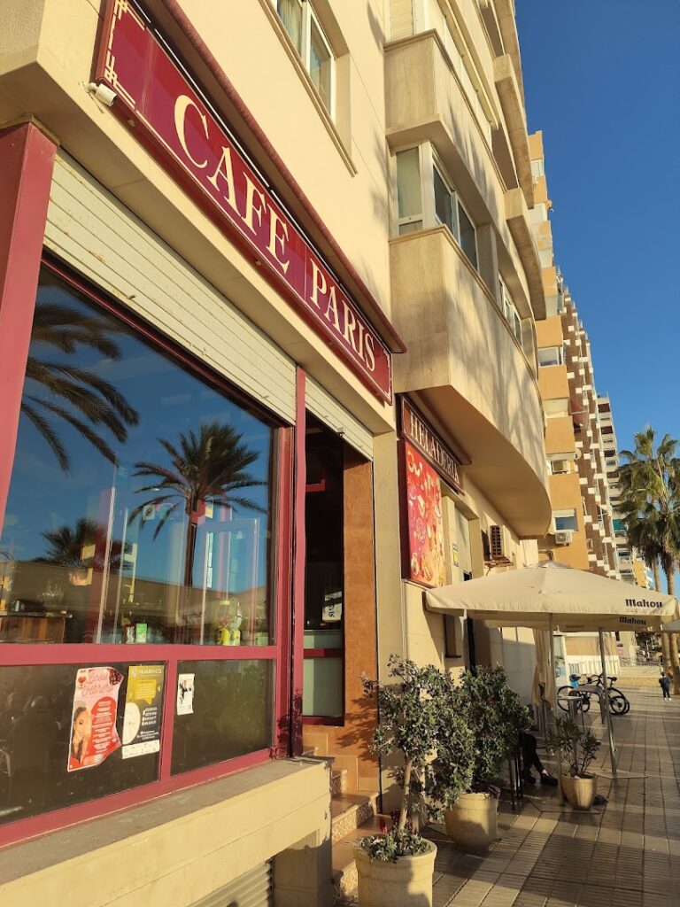 Café París - Cafetería en Almería