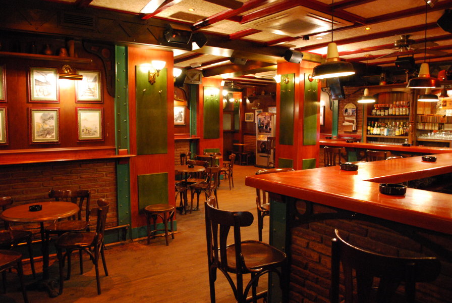 Café Pub La Parada - Pub en Almería