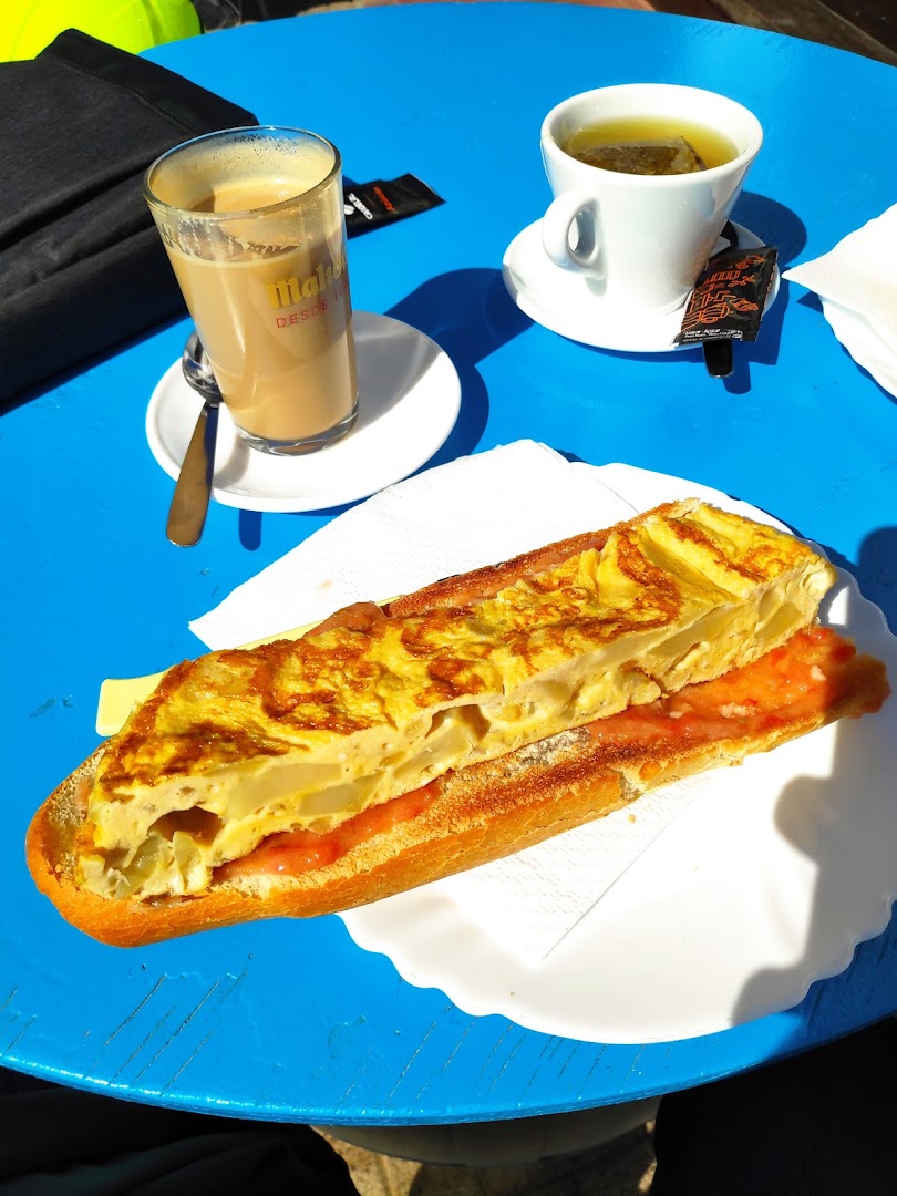 Cafeteria Joaqui - Cafetería en Almería