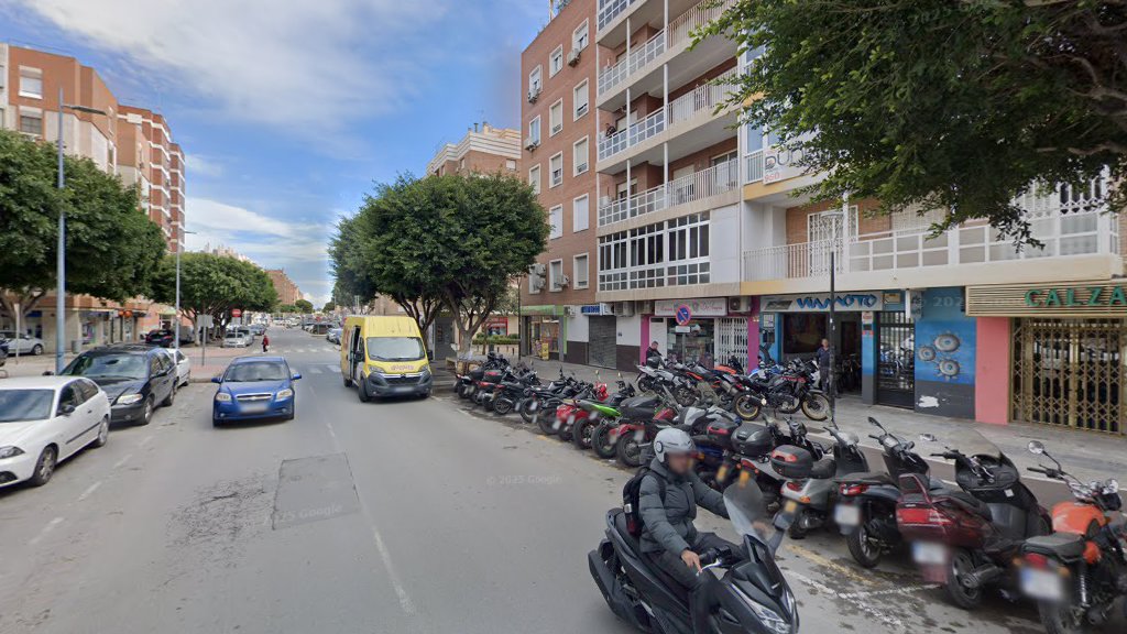 Calzados Aleyna - Zapatería en Almería