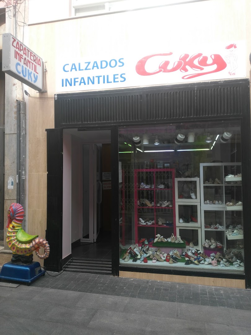 Calzados Cuky - Zapatería en Almería