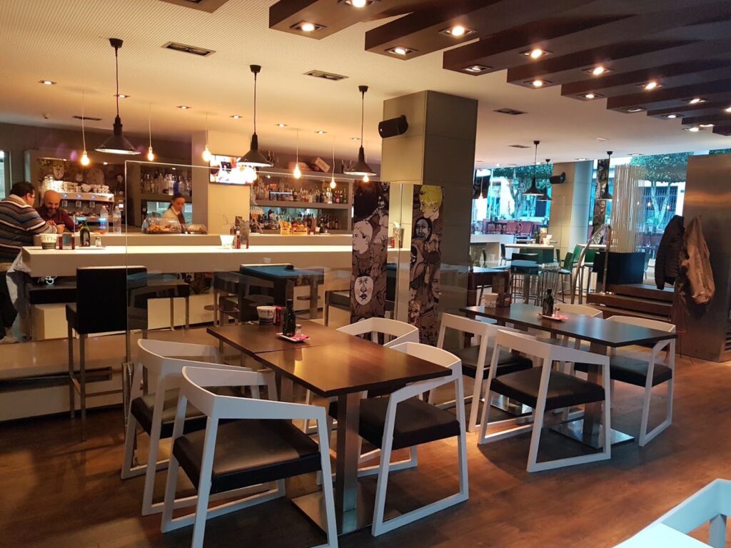 Capitol - Restaurante en Almería