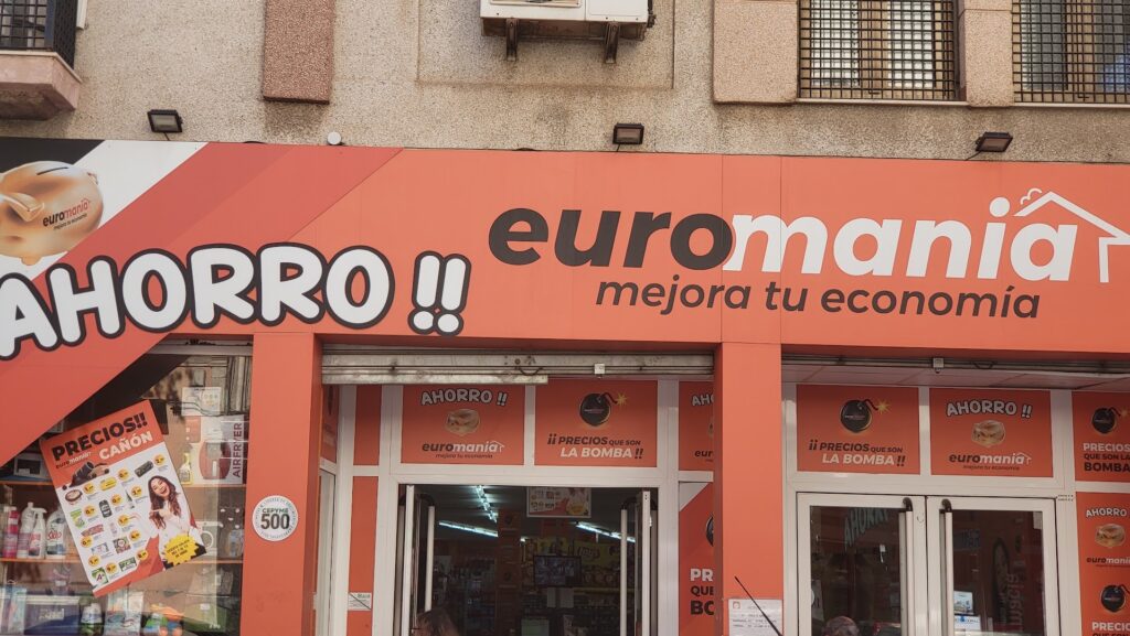 Cash Euromania - Supermercado en Almería