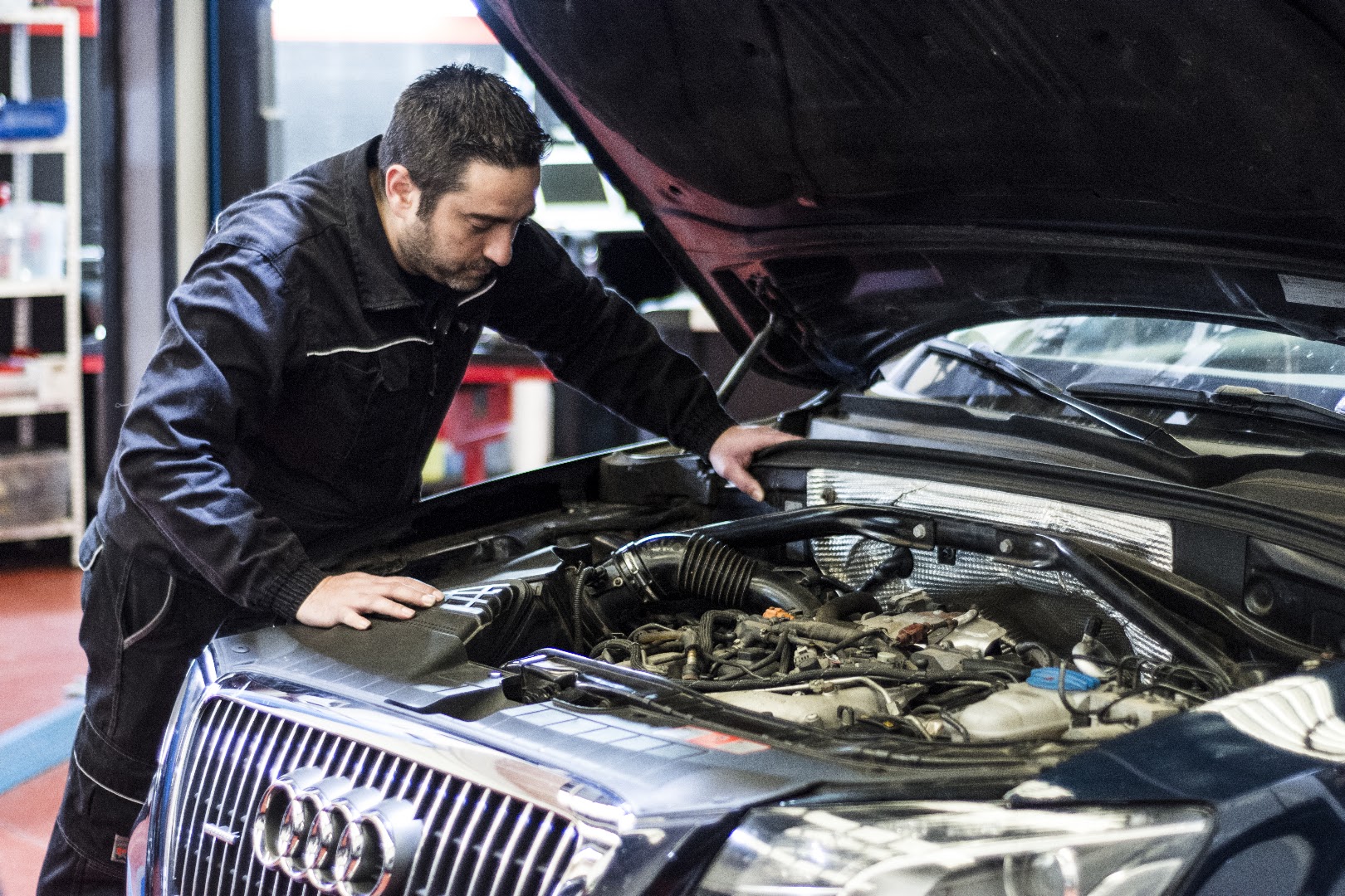 Castrol Service Centro del Automóvil Morata - Taller de reparación de automóviles en Huércal de Almería