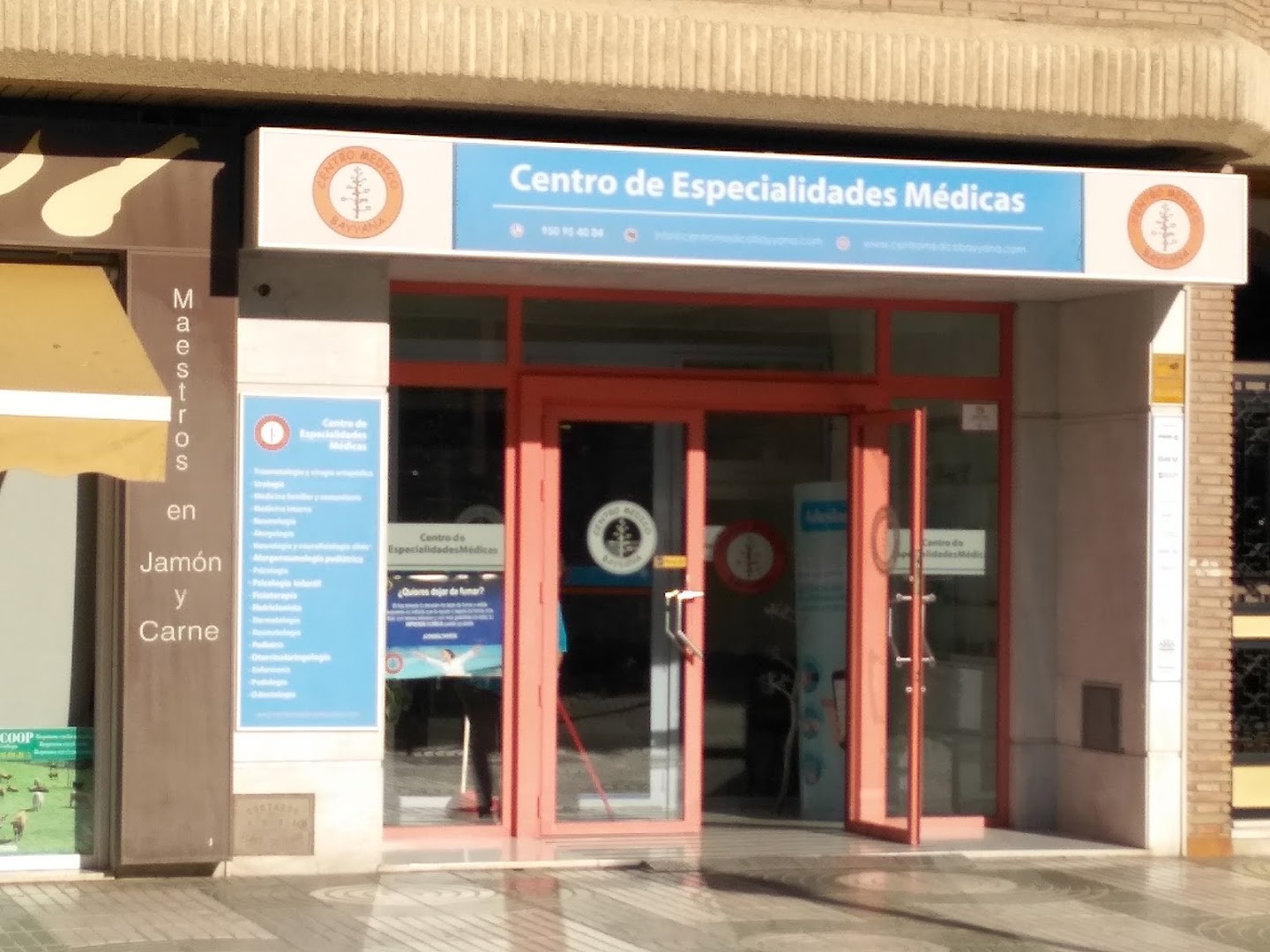 Centro Médico Bayyana - Centro médico en Almería